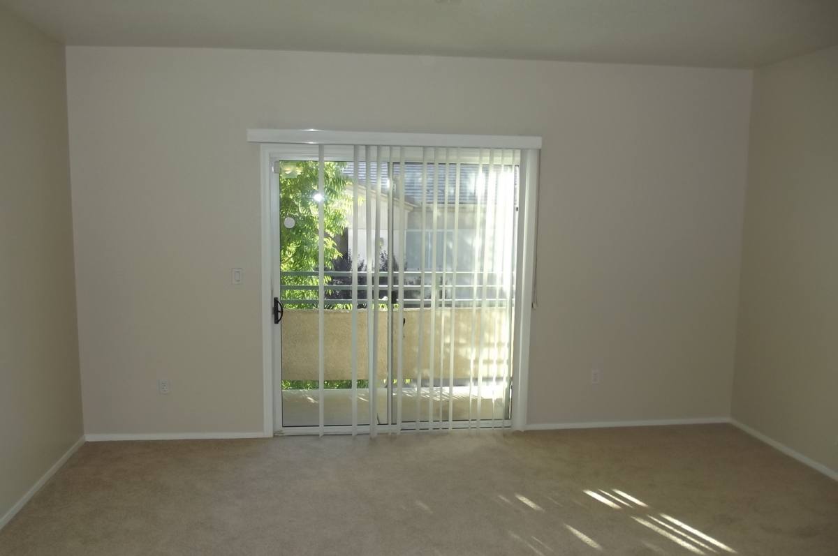 Condo for rent at 2291 W Horizon Ridge Parkway, Henderson, NV 89052