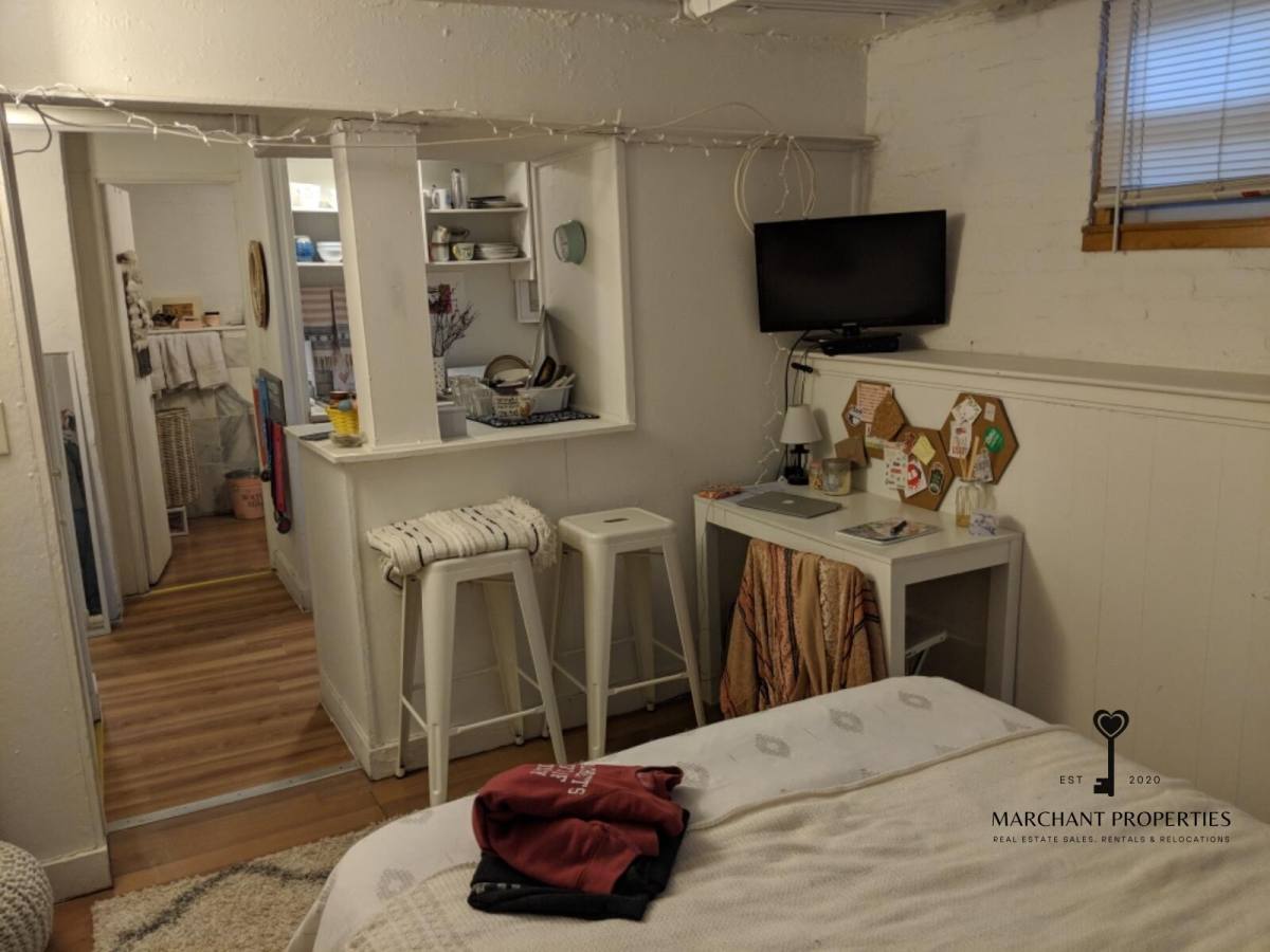 Apartment for rent at 99 Hancock St #B2, Cambridge, MA 02139