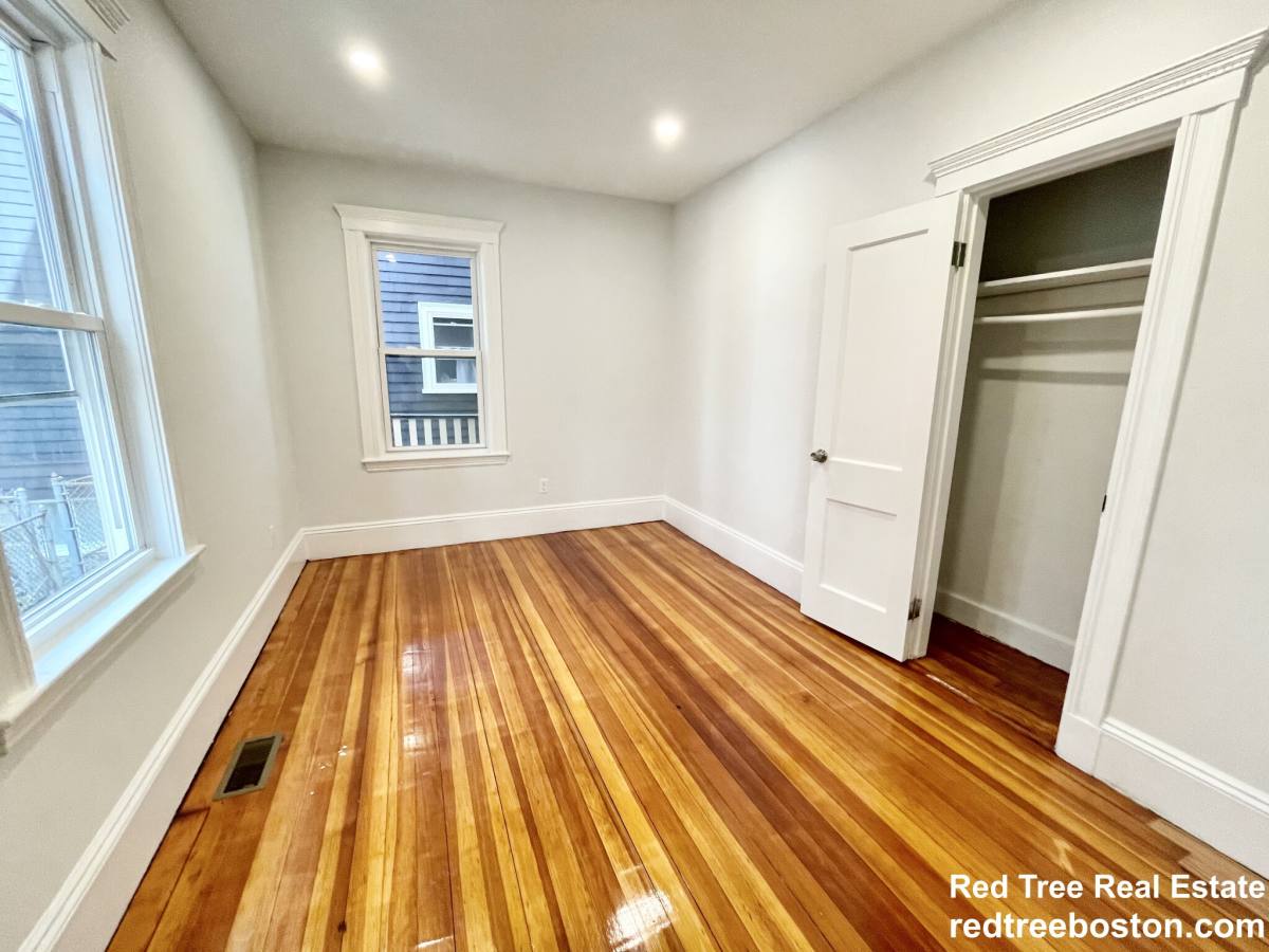 Apartment for rent at 68 Bakersfield St #1, Dorchester, MA 02125