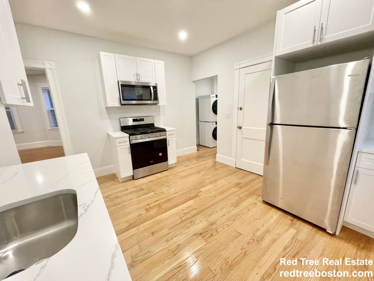 Apartment for rent at 68 Bakersfield St #1, Dorchester, MA 02125