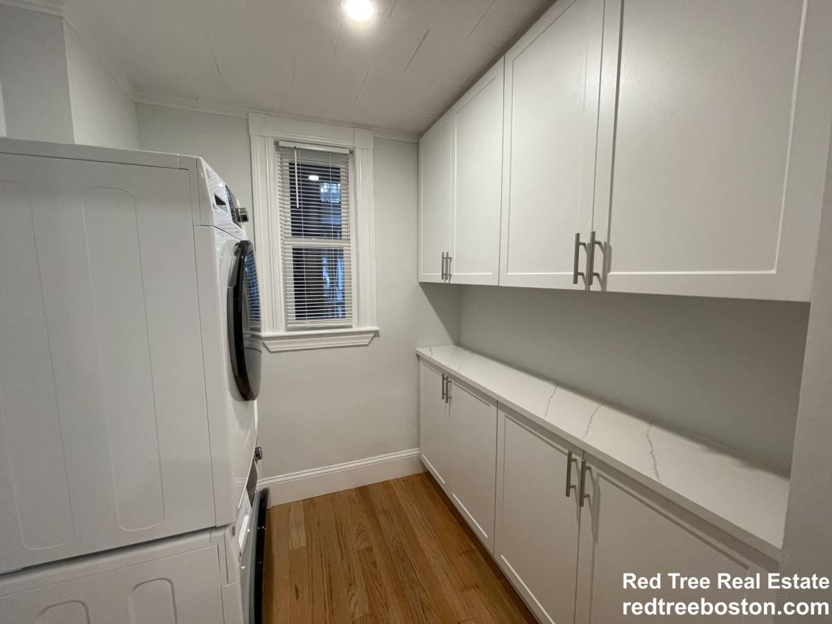 Apartment for rent at 68 Bakersfield St #1, Dorchester, MA 02125