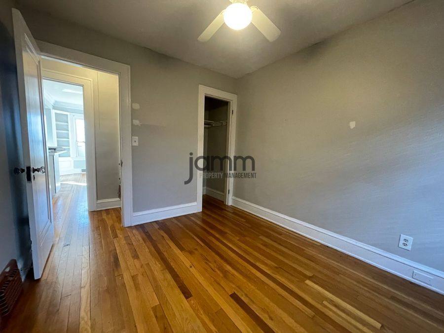 Apartment for rent at 1143 Cranford Ave, Lakewood, OH 44107