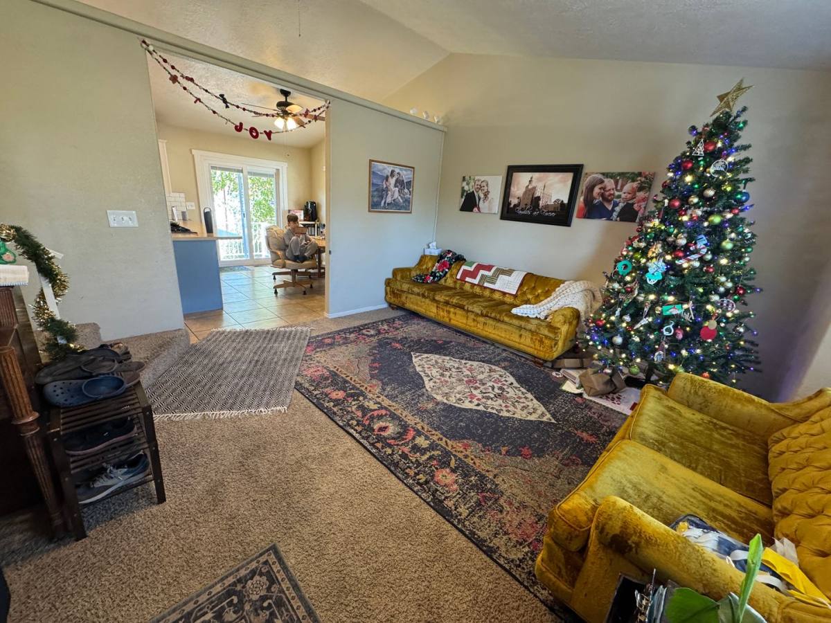 House for rent at 1265 N Santa Clara Parkway, Santa Clara, UT 84765