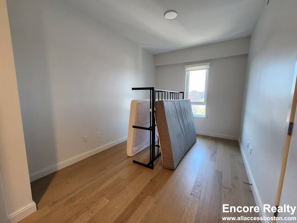 Apartment for rent at 55 Brighton Ave #503, Allston, MA 02134