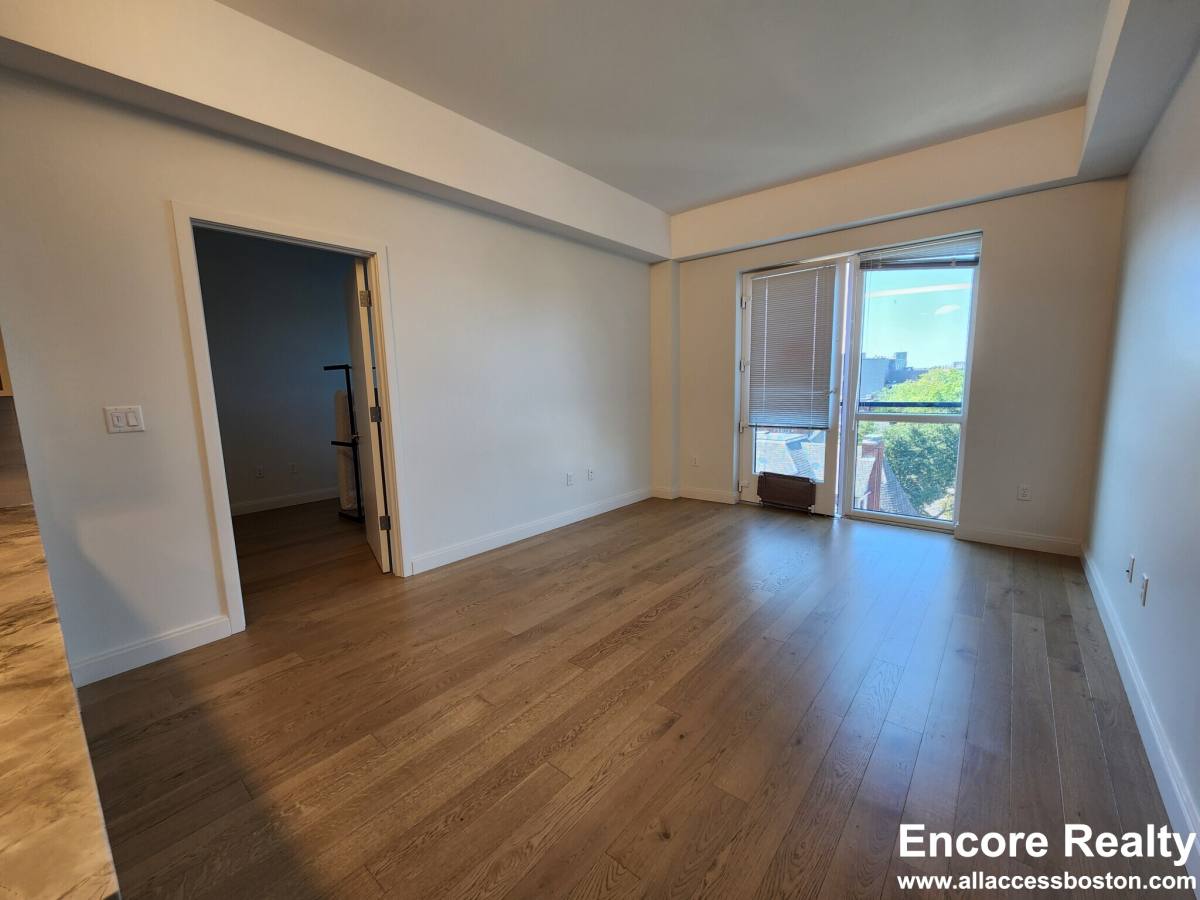Apartment for rent at 55 Brighton Ave #503, Allston, MA 02134