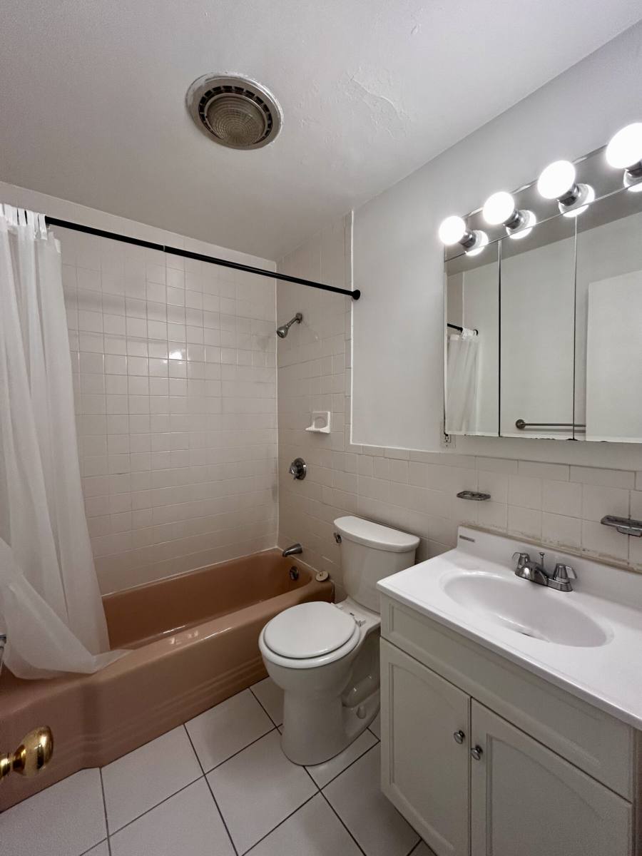 Apartment for rent at 17 Fairbanks St #12A, Brookline, MA 02446