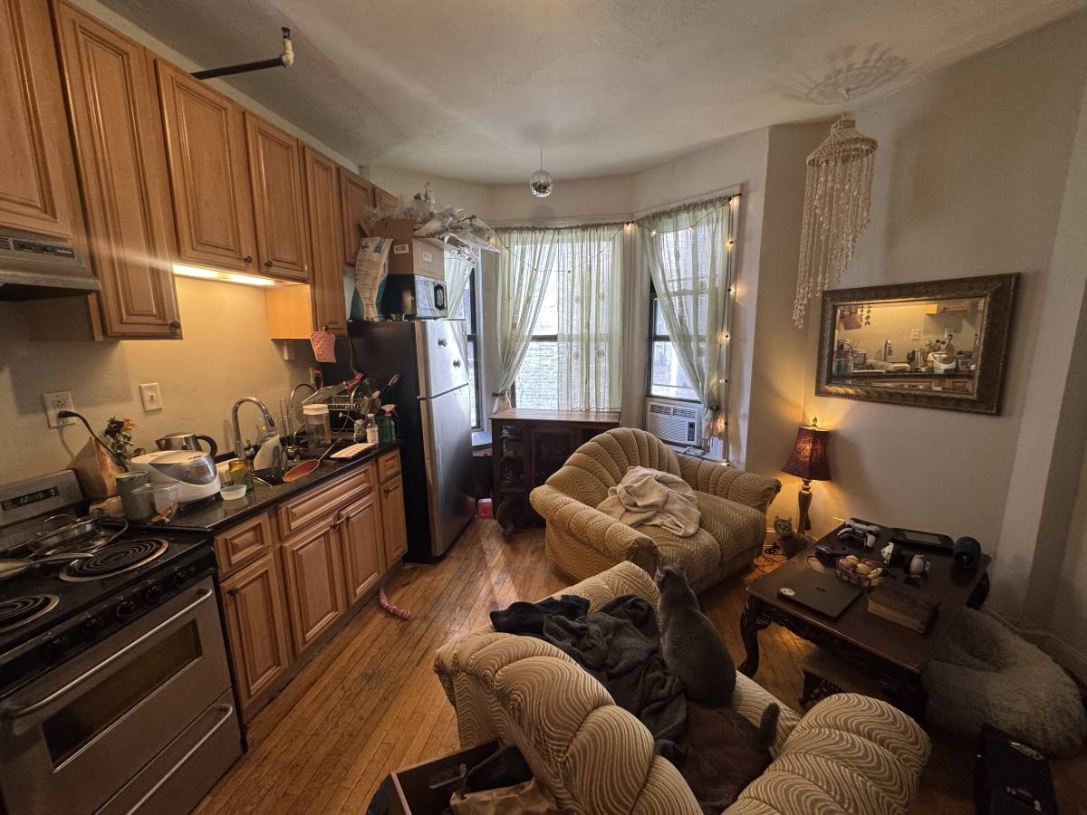 Apartment for rent at 384 Commonwealth Ave #22, Boston, MA 02115