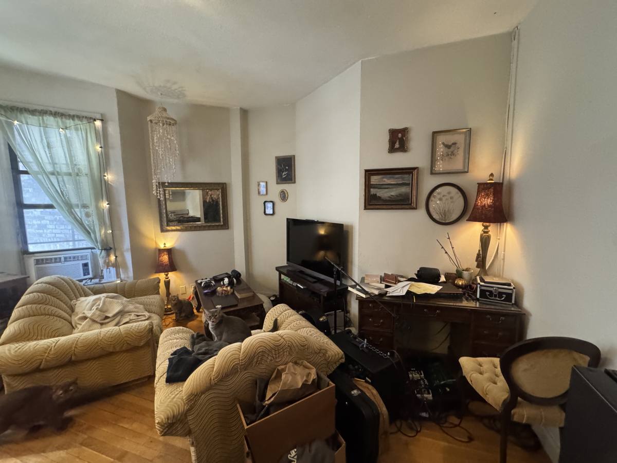 Apartment for rent at 384 Commonwealth Ave #22, Boston, MA 02115