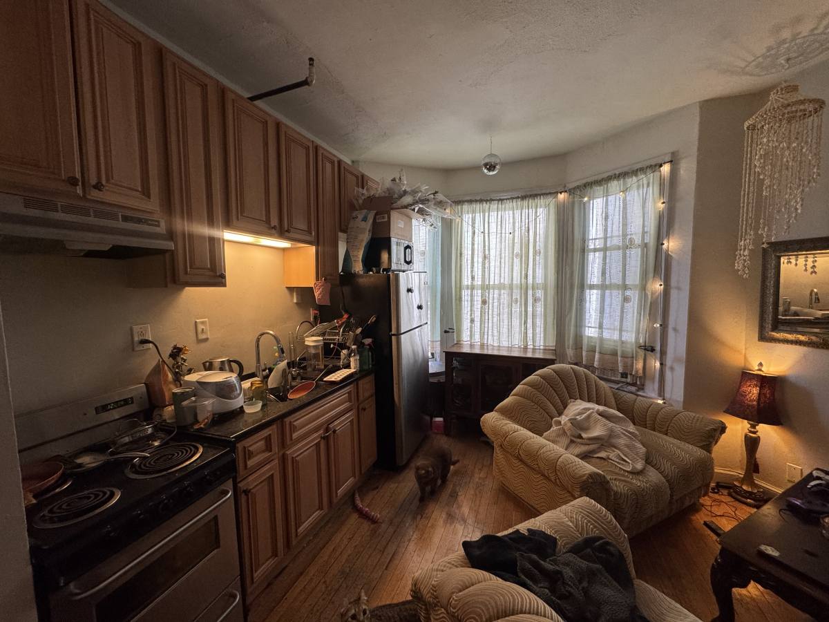 Apartment for rent at 384 Commonwealth Ave #22, Boston, MA 02115