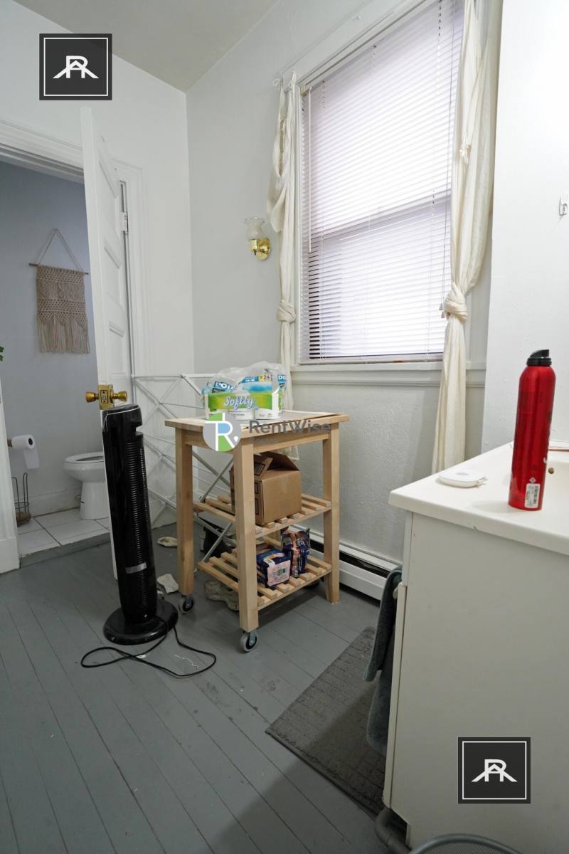 Apartment for rent at 74 Gardner St #D6, Allston, MA 02134
