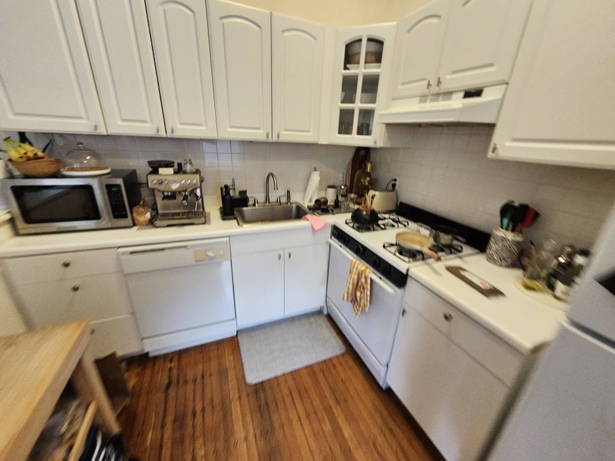 Apartment for rent at 227 Newbury St #2F, Boston, MA 02116