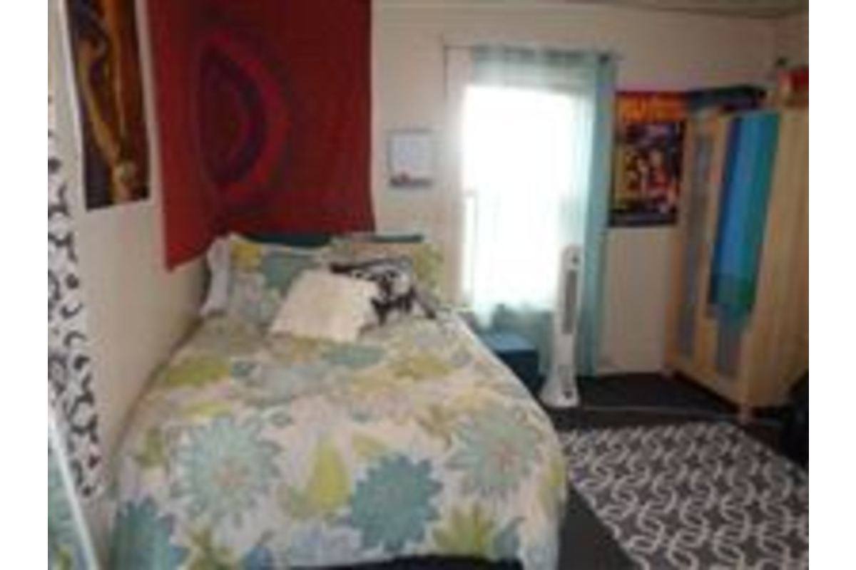 House for rent at 221 N Ashley, Ann Arbor, MI 48105
