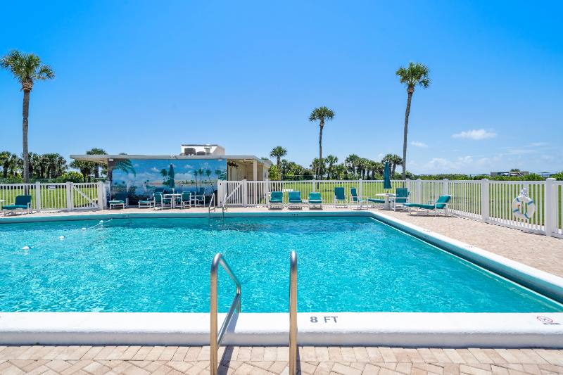 Condo for rent at 2020 N Atlantic Ave #409S, Altamonte Springs, FL 32701