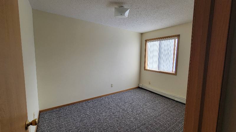 Townhouse for rent at 1027 13th St N, Benson, MN 56215