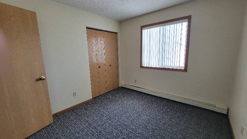 Townhouse for rent at 1017 13th St N, Benson, MN 56215