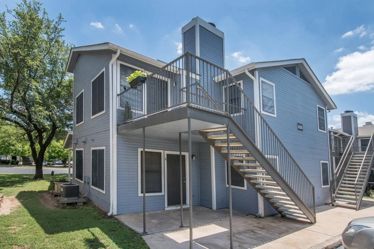 Apartment for rent at 6511 Melrose Trail #B, Austin, TX 78727
