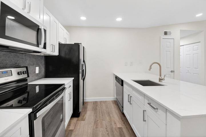 Condo for rent at 1825 Palm Cove Blvd 7-307, Delray Beach, FL 33445