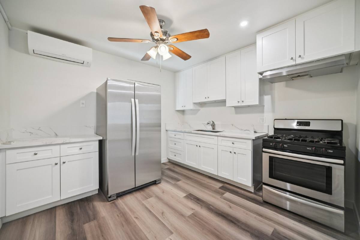 Apartment for rent at 7745 Laurel Canyon Blvd #1, North Hollywood, CA 91605