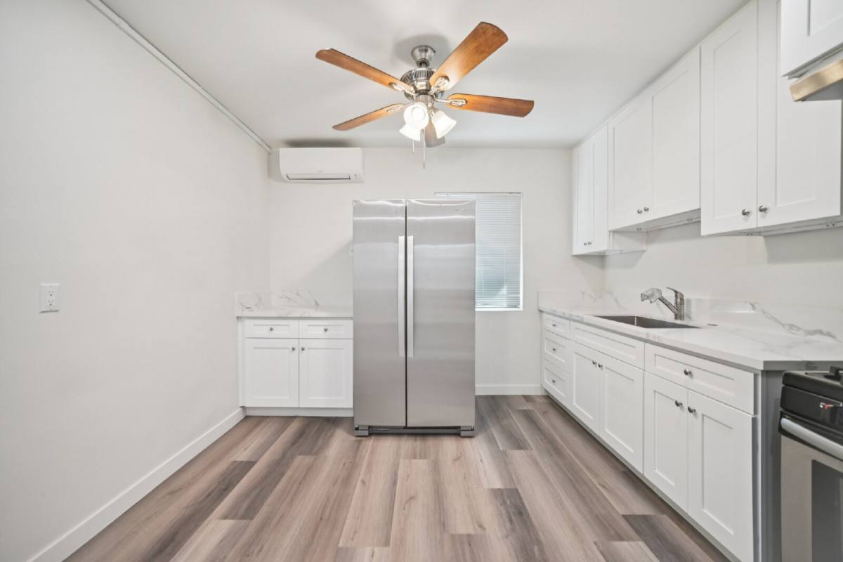 Apartment for rent at 7745 Laurel Canyon Blvd #1, North Hollywood, CA 91605