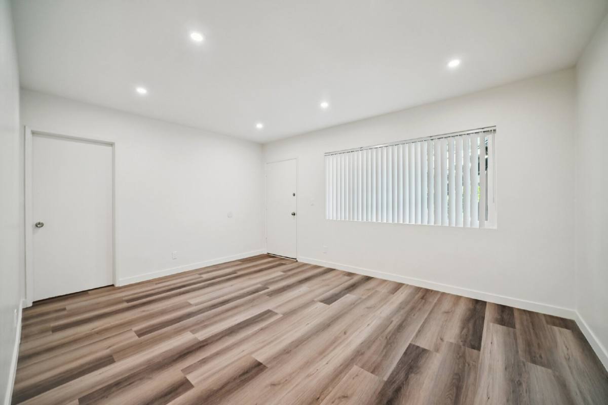 Apartment for rent at 7745 Laurel Canyon Blvd #1, North Hollywood, CA 91605