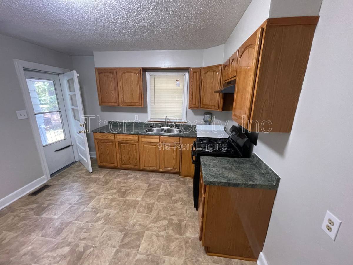 House for rent at 1809 Bedford Rd, Rocky Mount, NC 27801