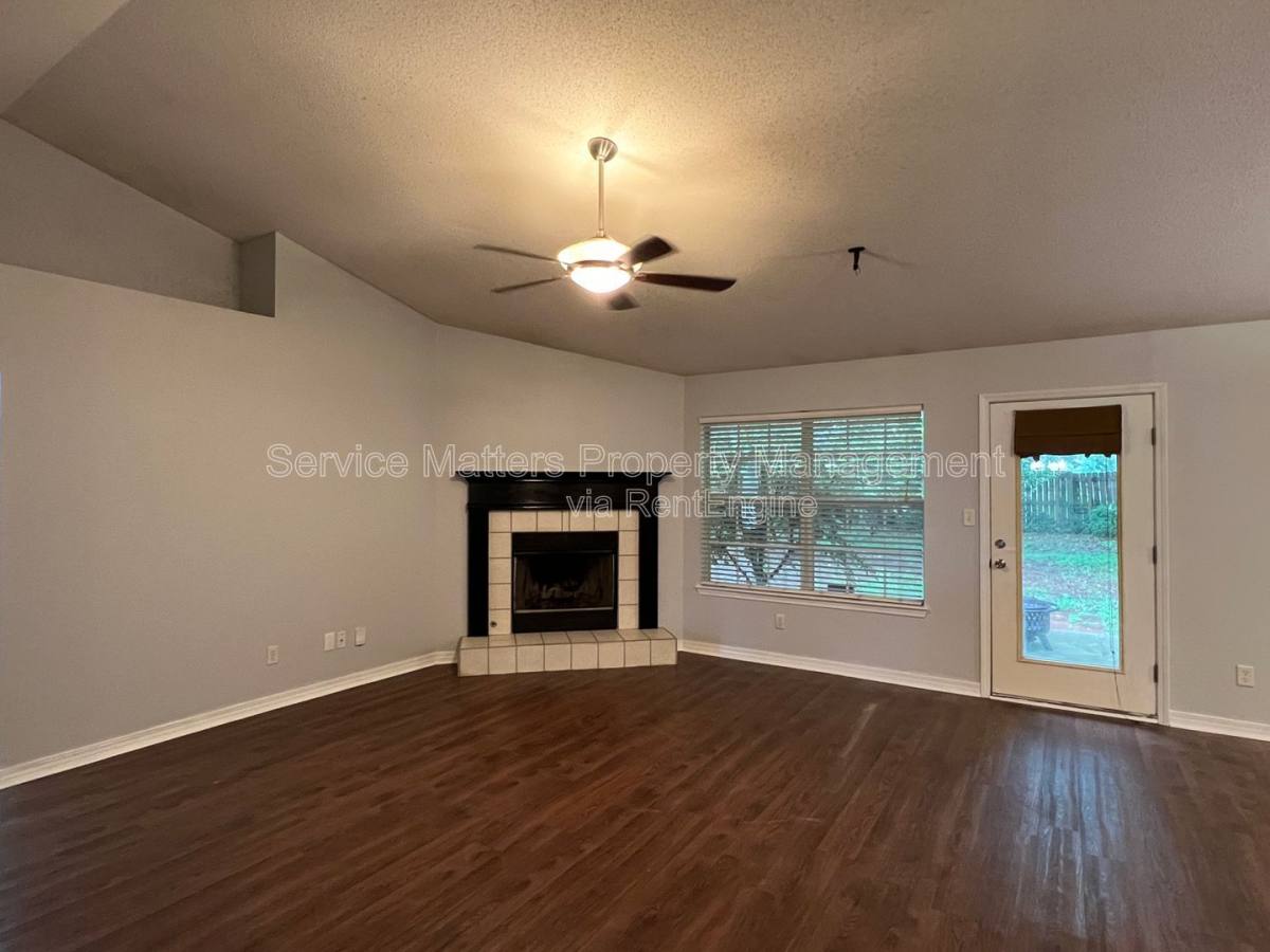 House for rent at 4742 Spencer Oaks Blvd, Milton, FL 32571