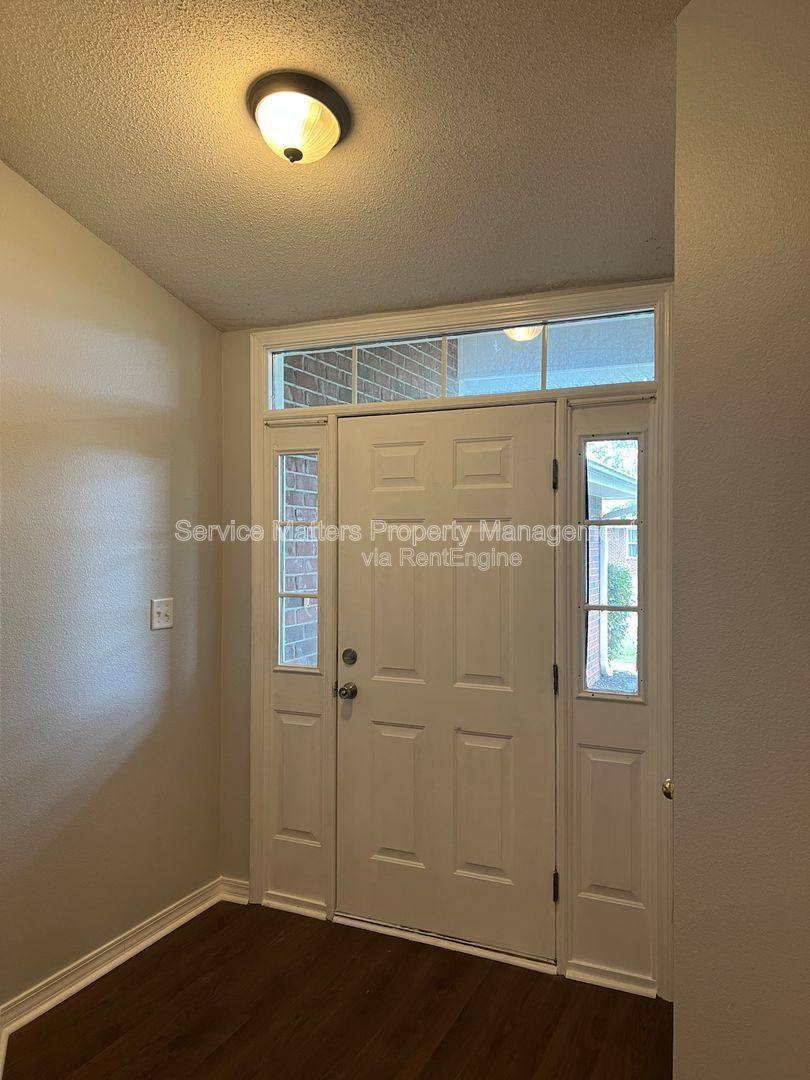 House for rent at 4742 Spencer Oaks Blvd, Milton, FL 32571