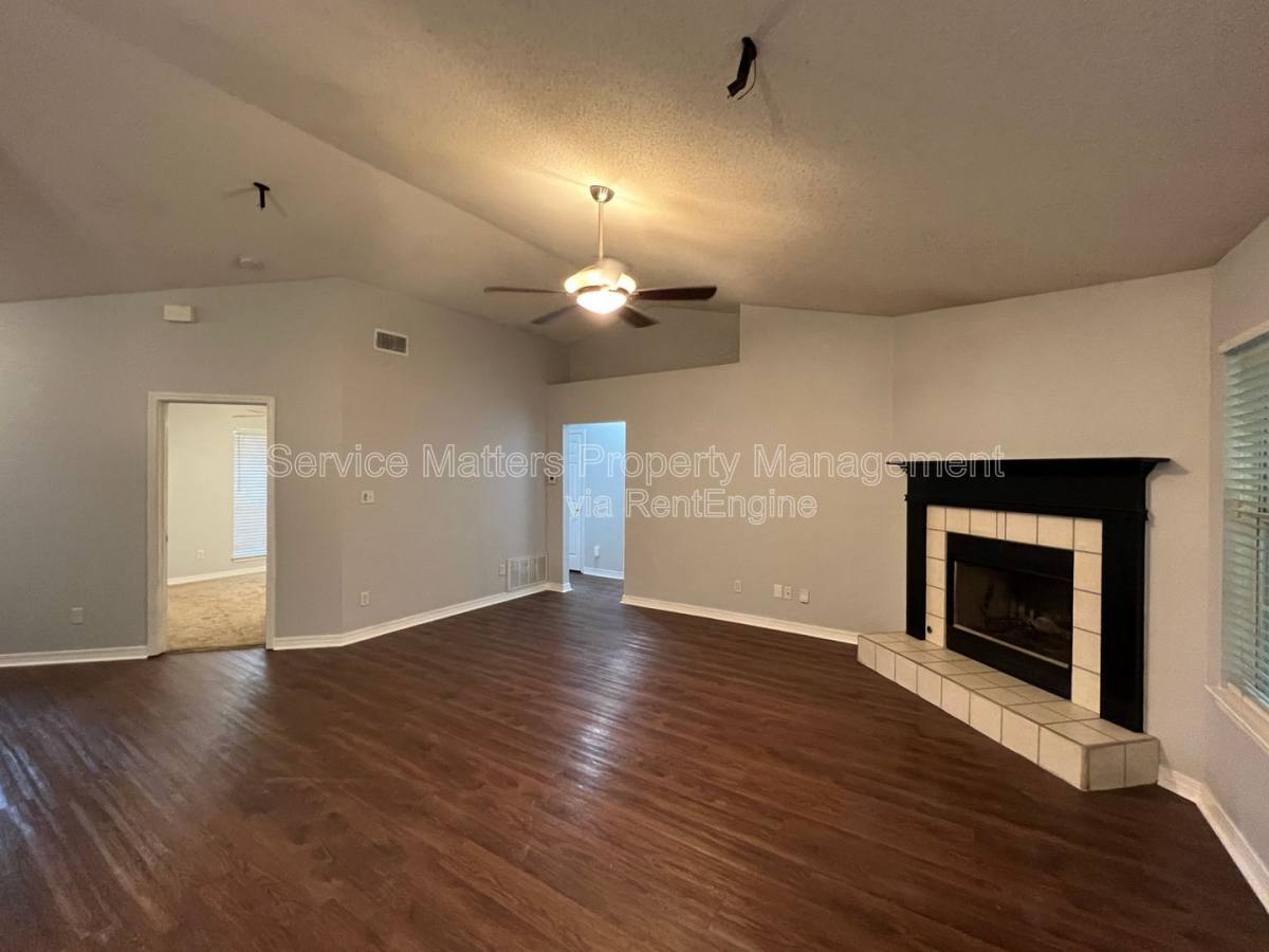 House for rent at 4742 Spencer Oaks Blvd, Milton, FL 32571