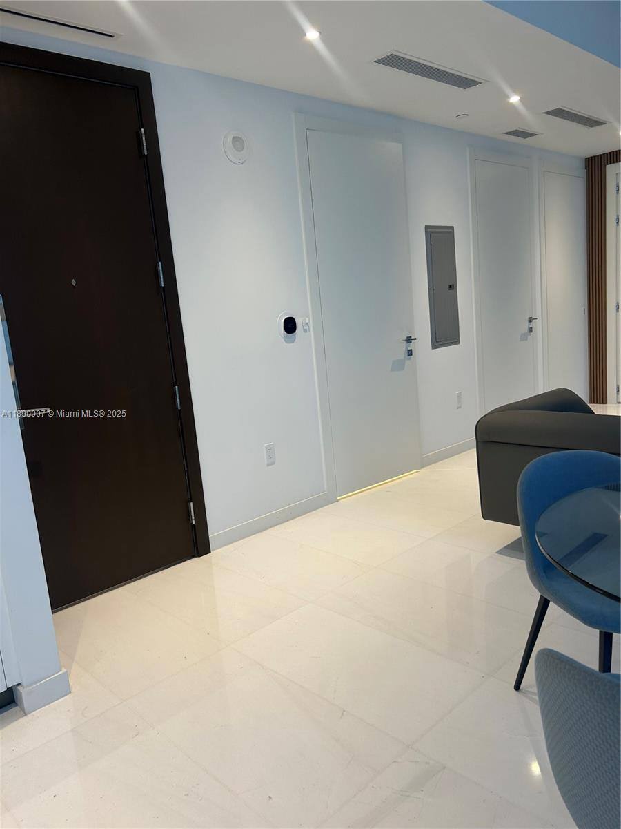 Condo for rent at 300 Biscayne Blvd Way #906, Miami, FL 33131