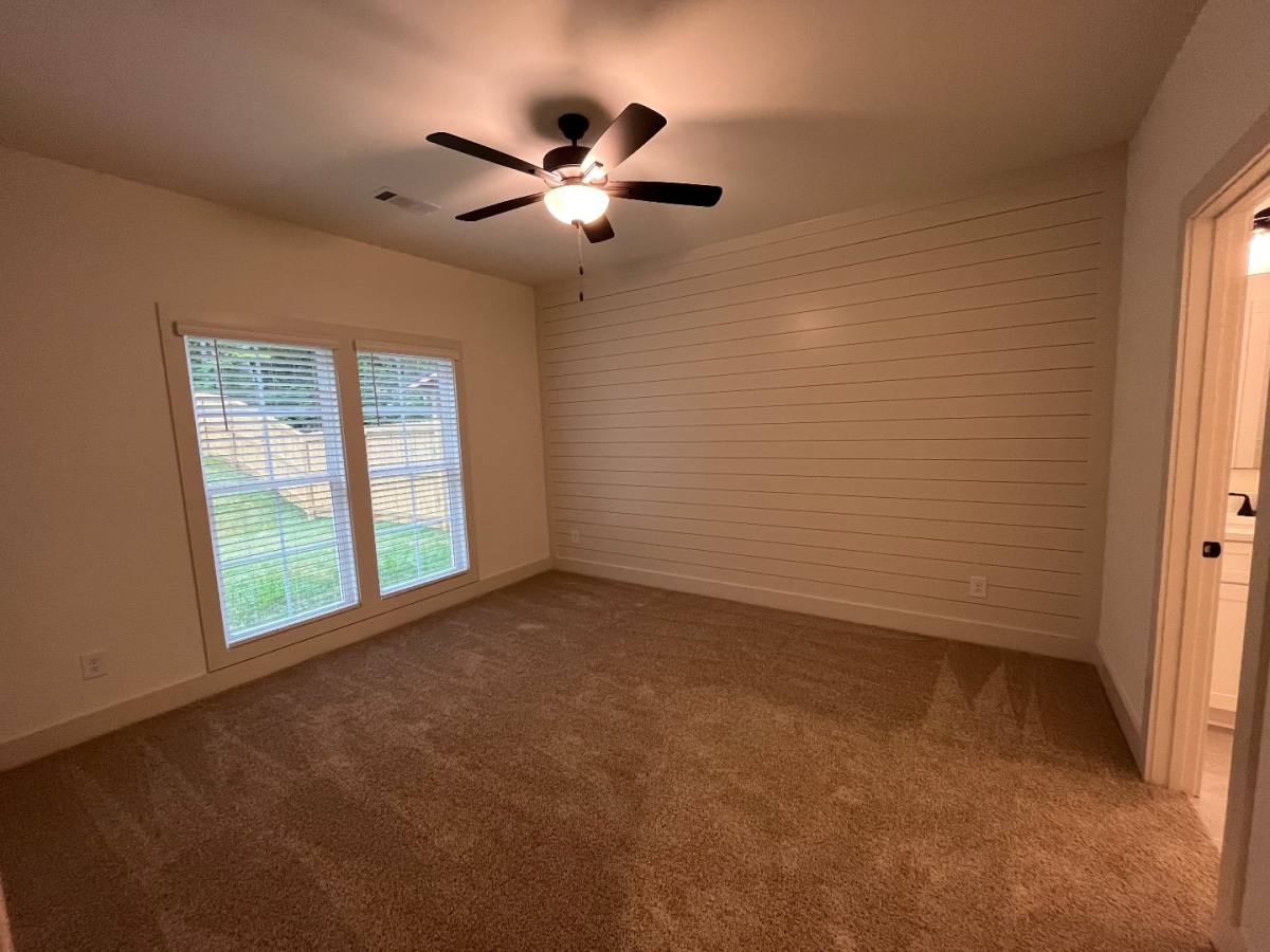 House for rent at 872 Village Dr, Opelika, AL 36801