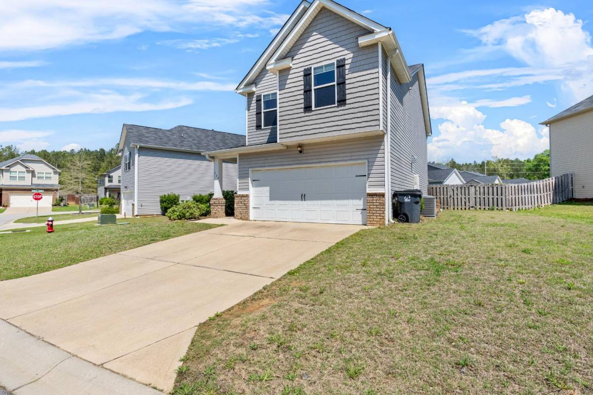 House for rent at 209 Bickley View Court, Chapin, SC 29036