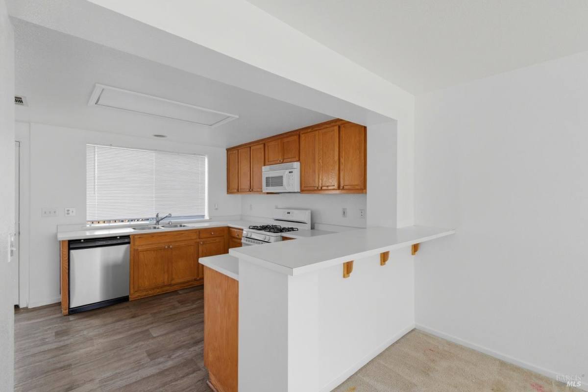 Condo for rent at 712 Daniels Ave #9, Vallejo, CA 94590