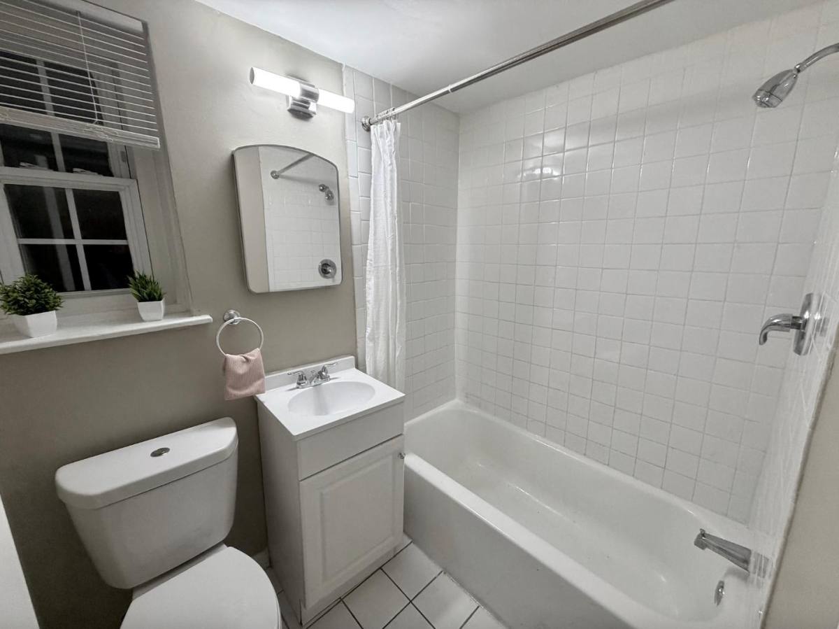 Apartment for rent at 714 Park Rd NW 302, Washington, DC 20010