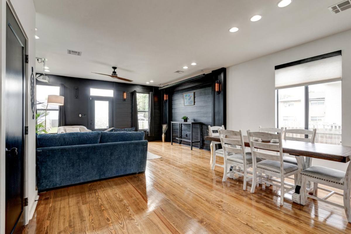 Apartment for rent at 2504 Dumaine St, New Orleans, LA 70119