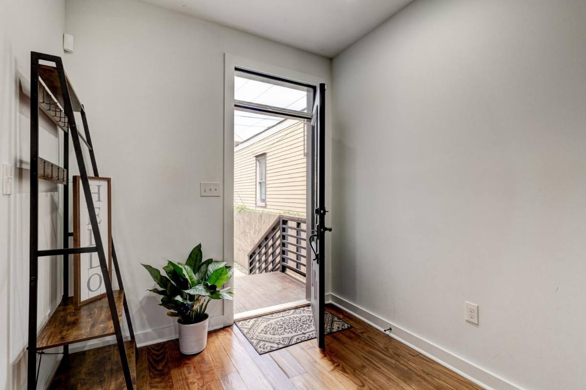 Apartment for rent at 2504 Dumaine St, New Orleans, LA 70119