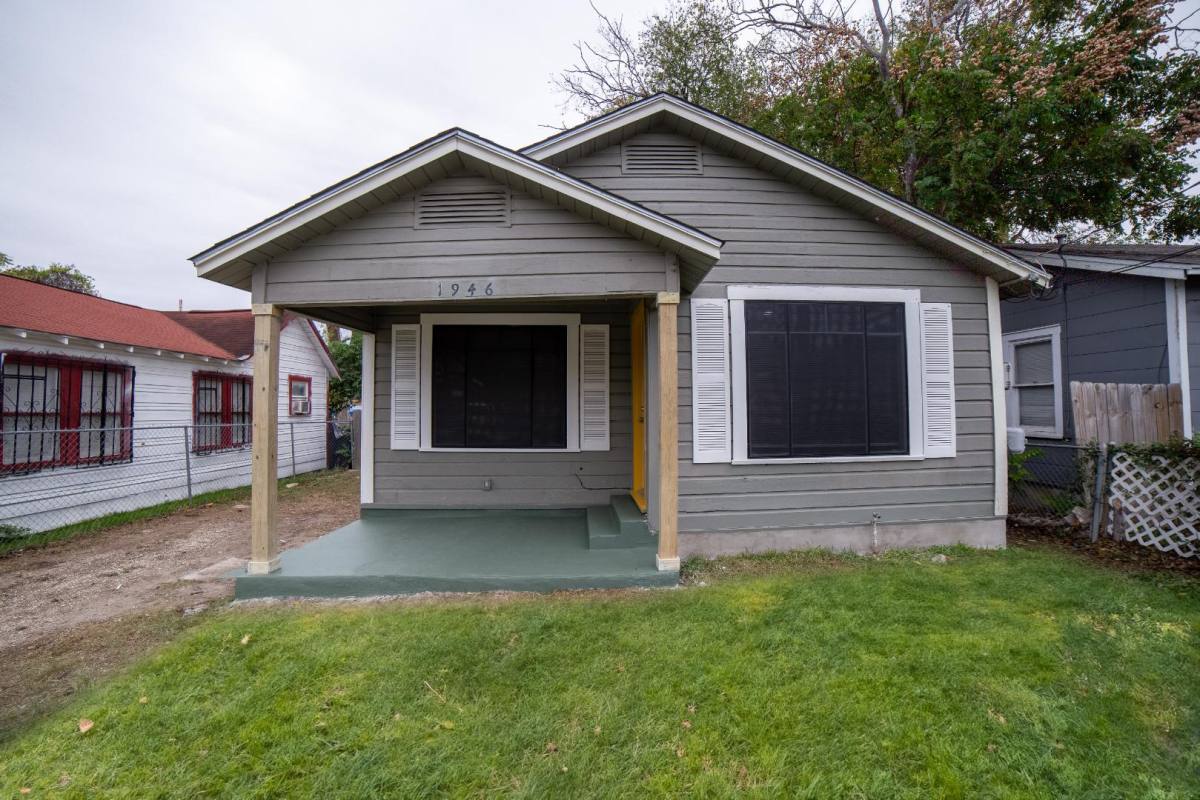 House for rent at 1946 Nolan St, San Antonio, TX 78202
