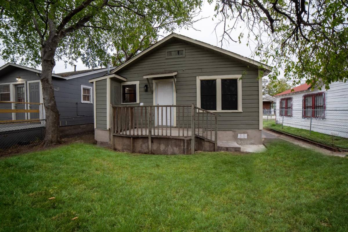 House for rent at 1946 Nolan St, San Antonio, TX 78202