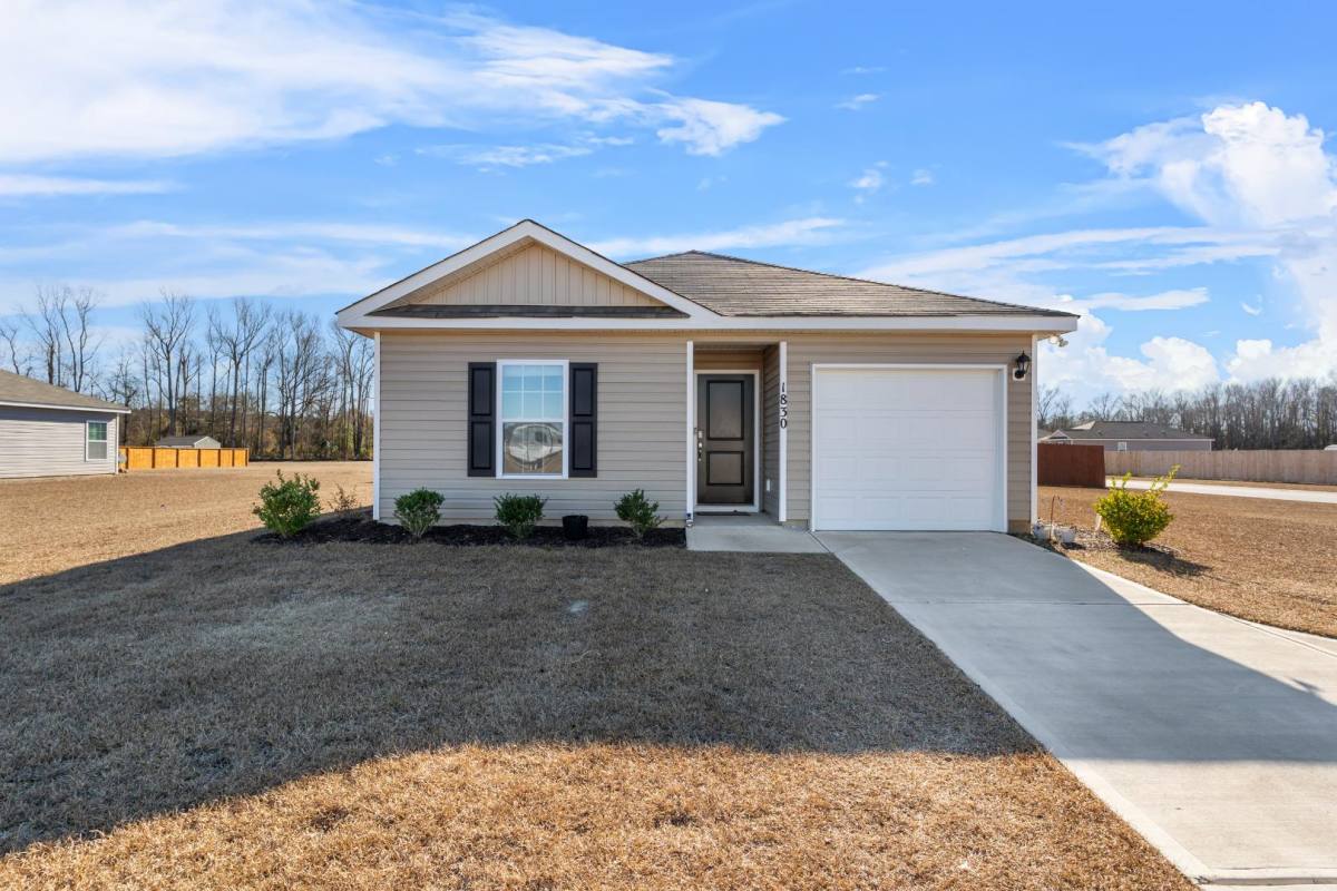 House for rent at 1830 Wildhorse Dr, Sumter, SC 29153