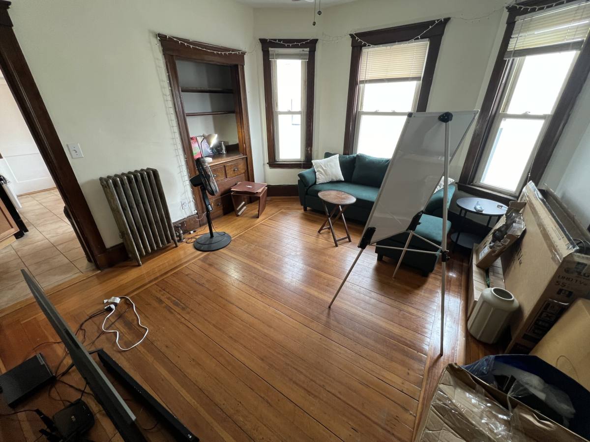 Apartment for rent at 223 Holland St #5, Somerville, MA 02144
