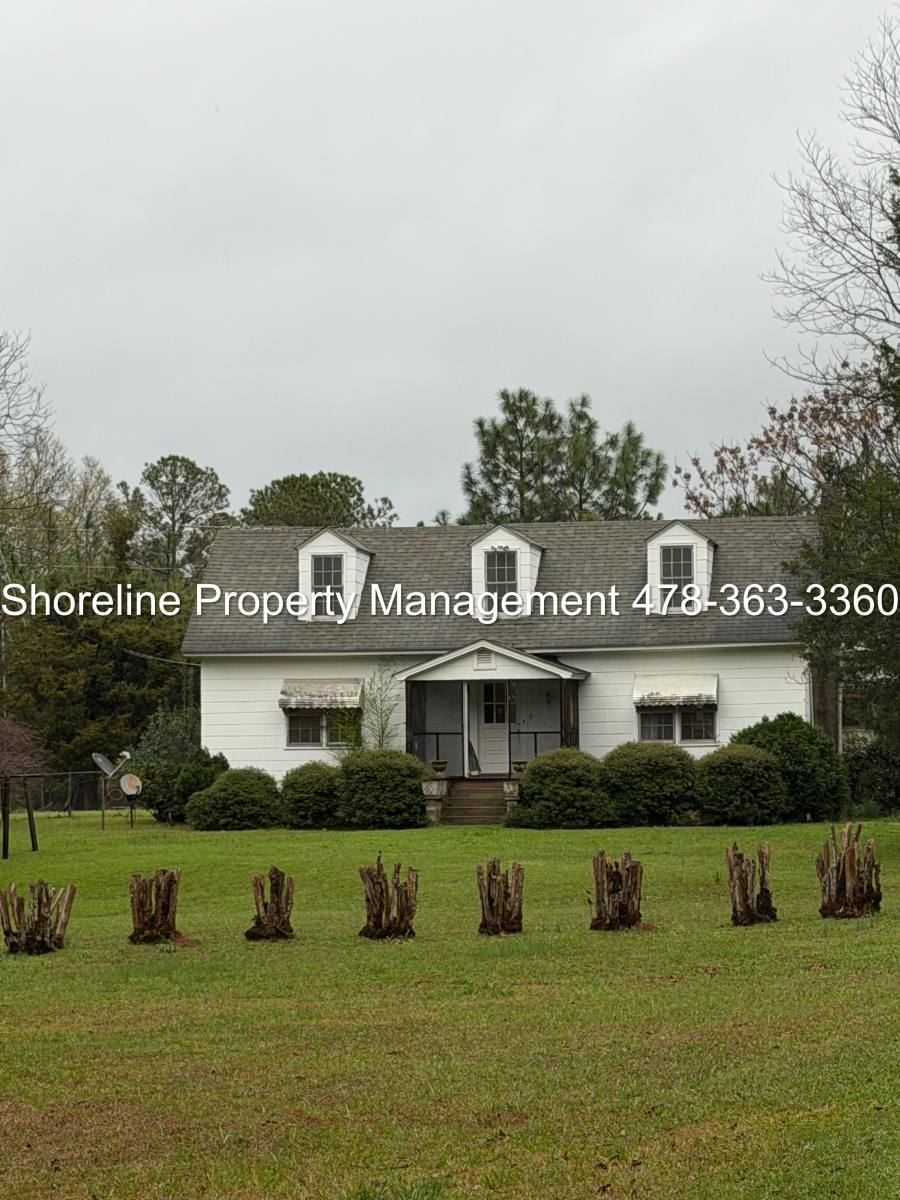 House for rent at 155 Lingold Rd NW, Milledgeville, GA 31061