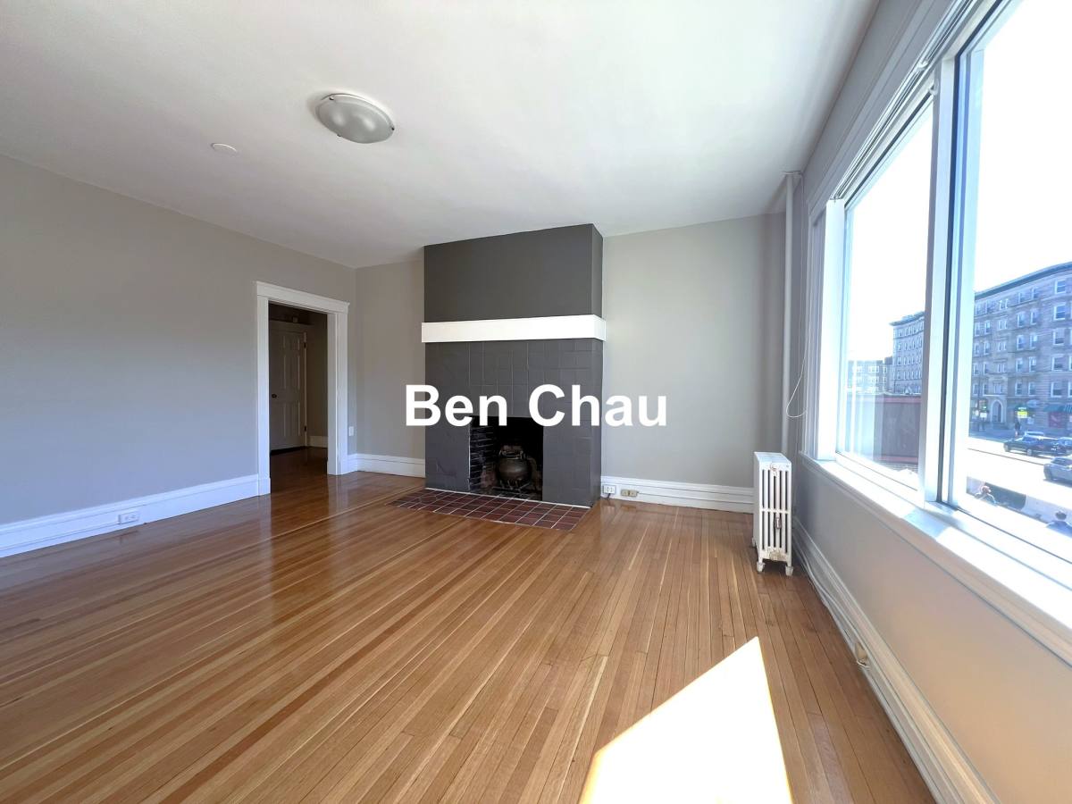 Apartment for rent at 1675 Massachusetts Ave #4B, Cambridge, MA 02138