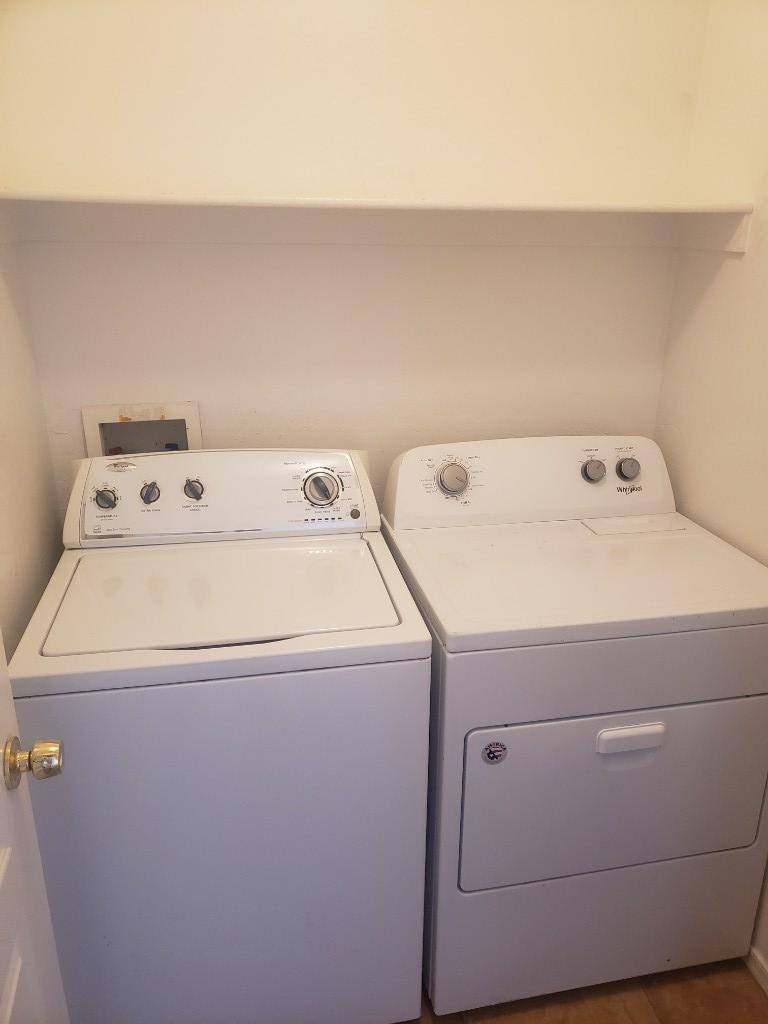 Townhouse for rent at 403 N Sunshine Blvd #C, Eloy, AZ 85131