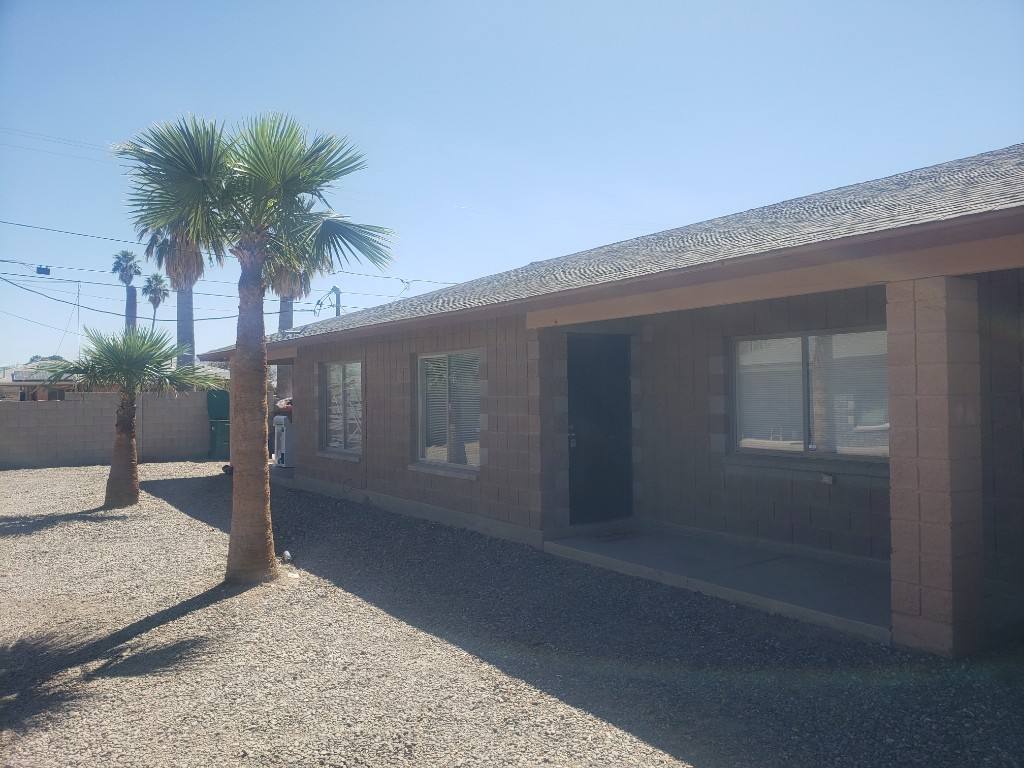 Townhouse for rent at 403 N Sunshine Blvd #C, Eloy, AZ 85131