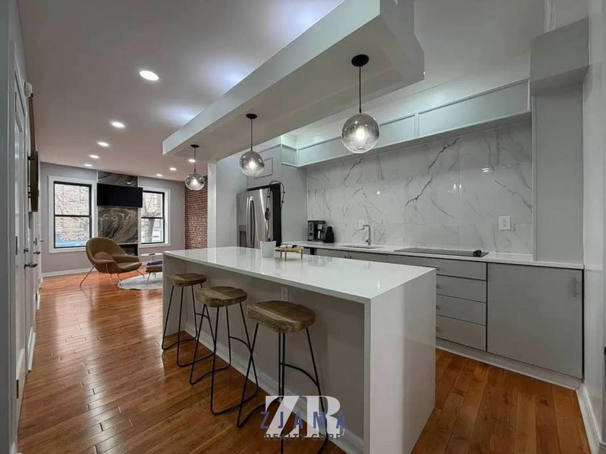 Apartment for rent at 671 Flatbush Ave #1, Brooklyn, NY 11225