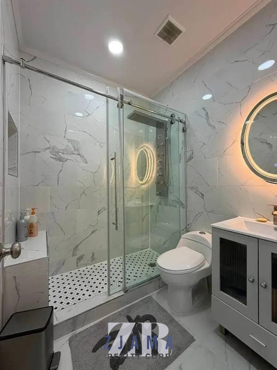 Apartment for rent at 671 Flatbush Ave #1, Brooklyn, NY 11225