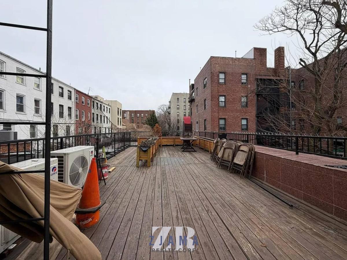 Apartment for rent at 671 Flatbush Ave #1, Brooklyn, NY 11225