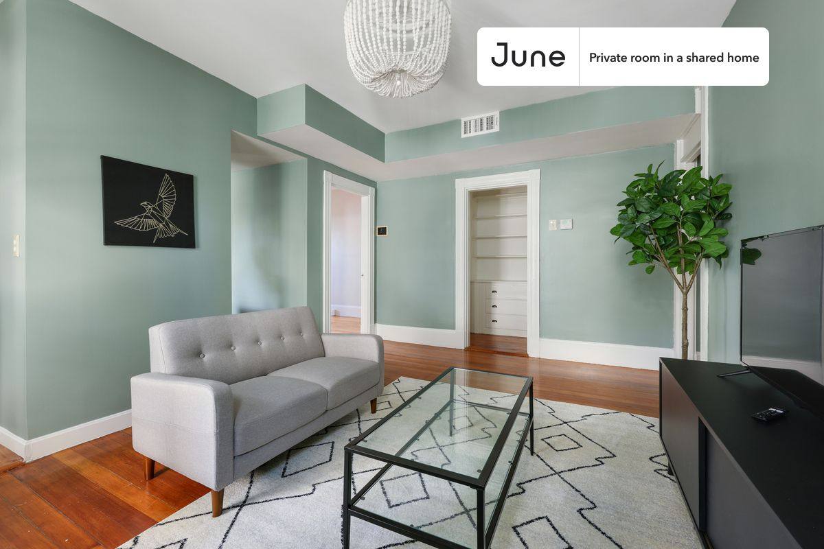 Apartment for rent at 258 Prospect St #C, Cambridge, MA 02139