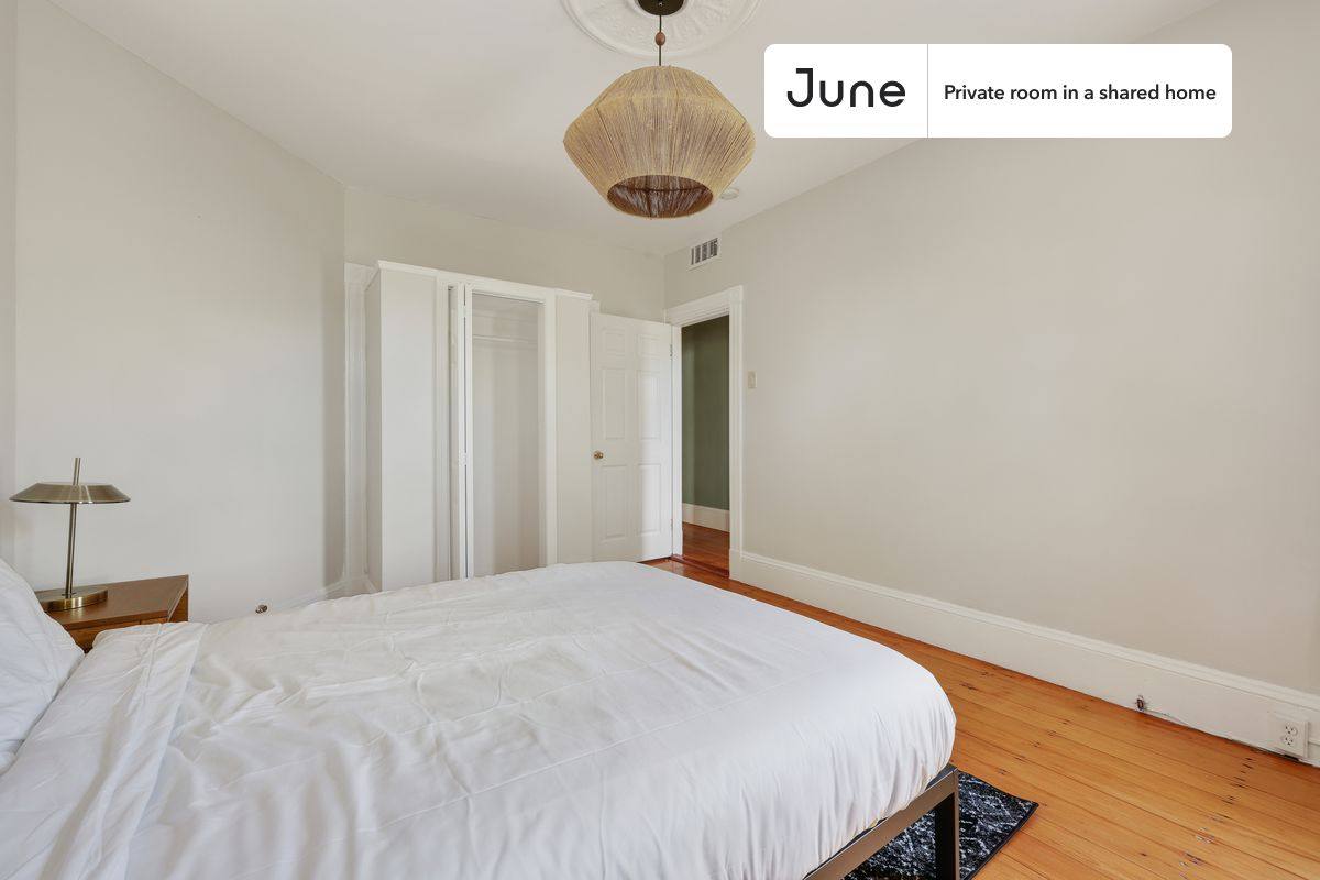 Apartment for rent at 258 Prospect St #C, Cambridge, MA 02139