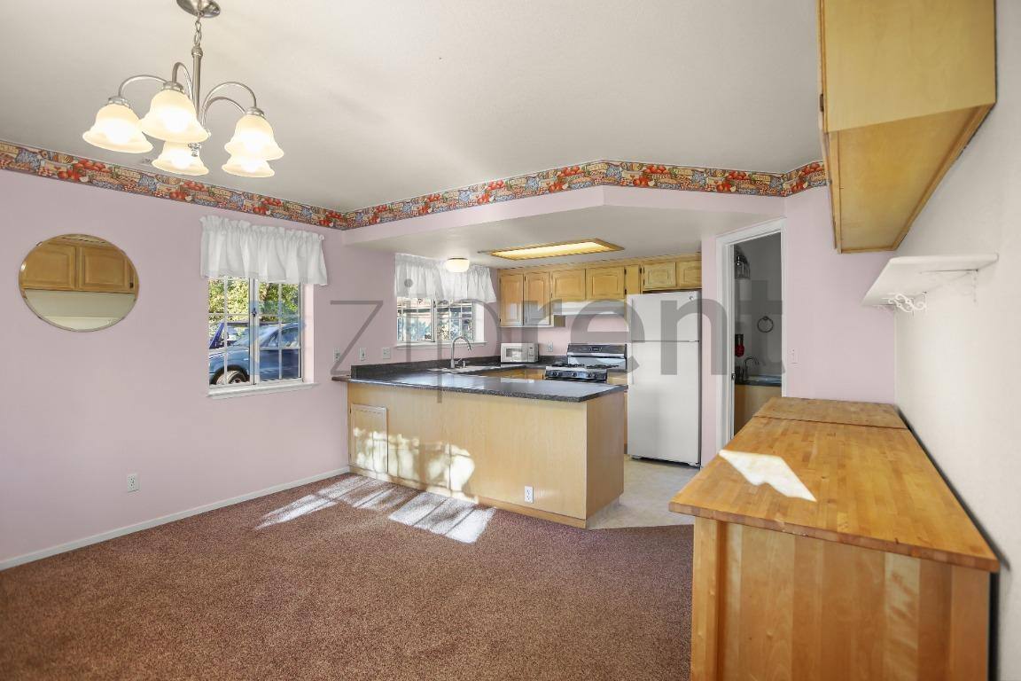 House for rent at 44606 Silver Spur Trail, Ahwahnee, CA 93601