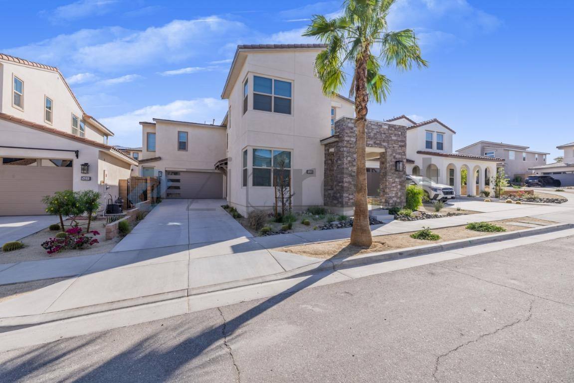 House for rent at 74189 Storke Dr, Palm Desert, CA 92211